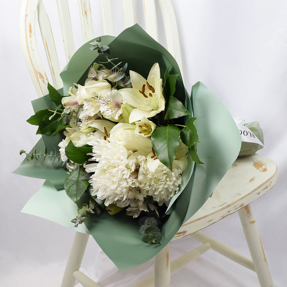 The Sweet Talk Mother's Day Floral Gift – Canada Blooms - Canada Delivery