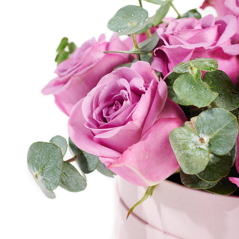 Luxe Passion Flowers and Champagne Gift, stunning floral arrangement in a pink hat box paired with champagne, Flower Gifts from Canada Blooms - Canada Delivery