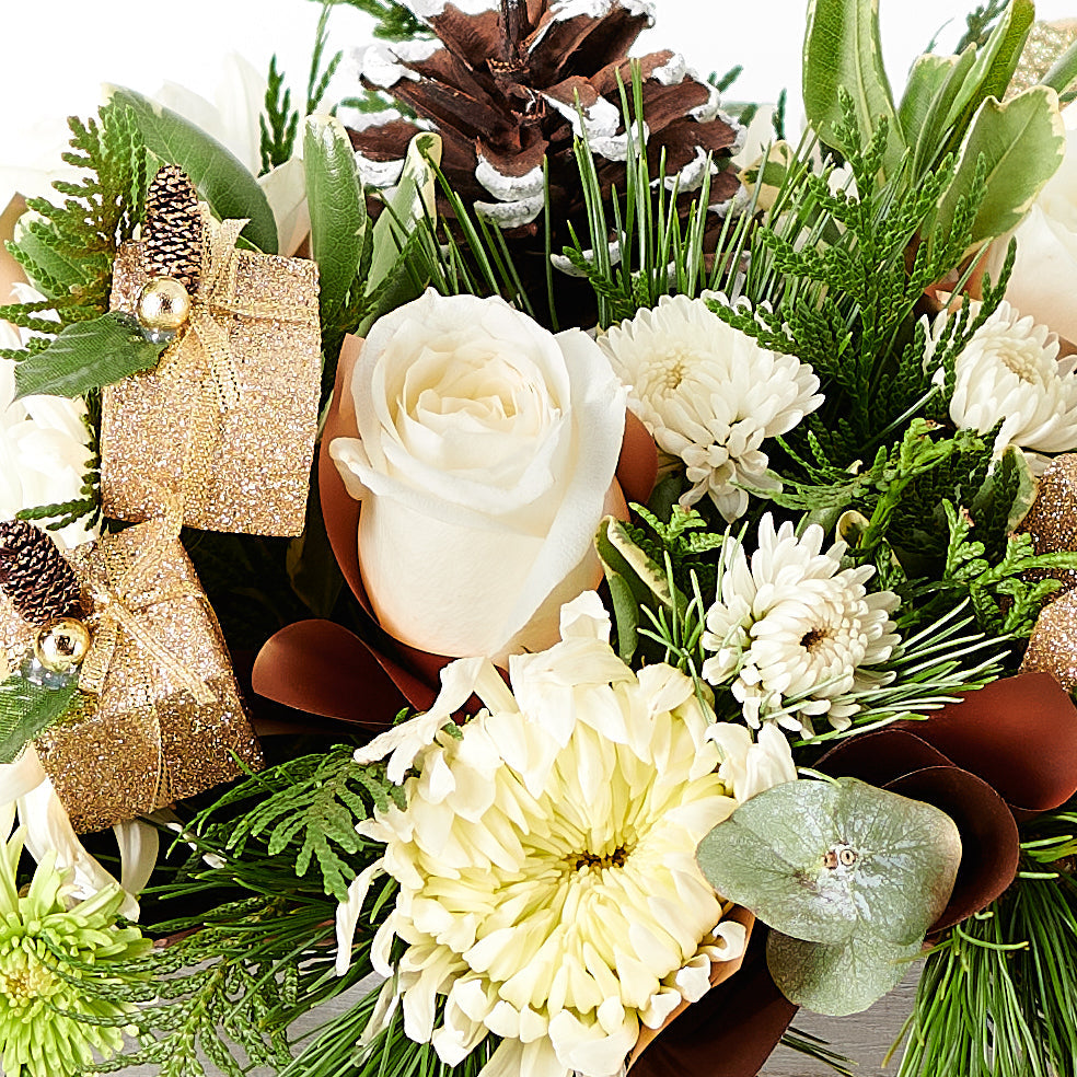 Mixed flower arrangement, Mixed Floral Arrangement, Mix Floral Arrangement, Flower Arrangement, Floral Gift, Floral Arrangement, holiday, christmas, Set 24007-2021, holiday flower delivery, delivery holiday flower, christmas floral canada, canada christmas floral, – Canada Blooms Delivery