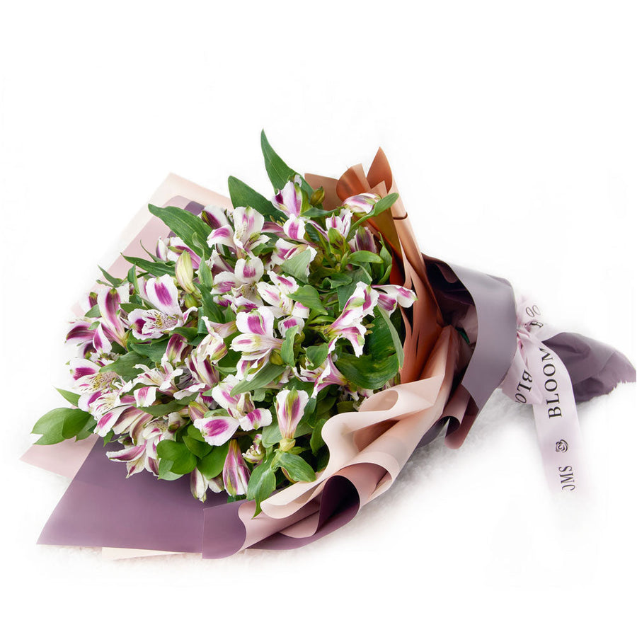 Ivory Dreams Lily Bouquet – Canada Blooms - Canada Delivery
