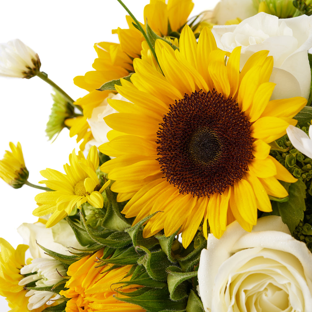 Make Life Sweeter Flower Gift – Canada Blooms - Canada Delivery