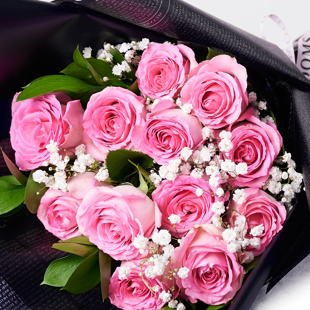 Valentine's Day 12 Stem Pink Rose Bouquet With Box & Champagne, – Canada Blooms - Canada Delivery