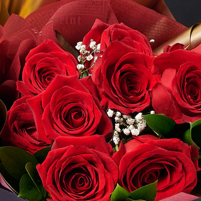 Valentine’s Day Dozen Red Rose Bouquet With Box & Chocolate, Valentine's Day gifts, roses, Canada Same Day Flower Delivery, Blooms Canada Delivery
