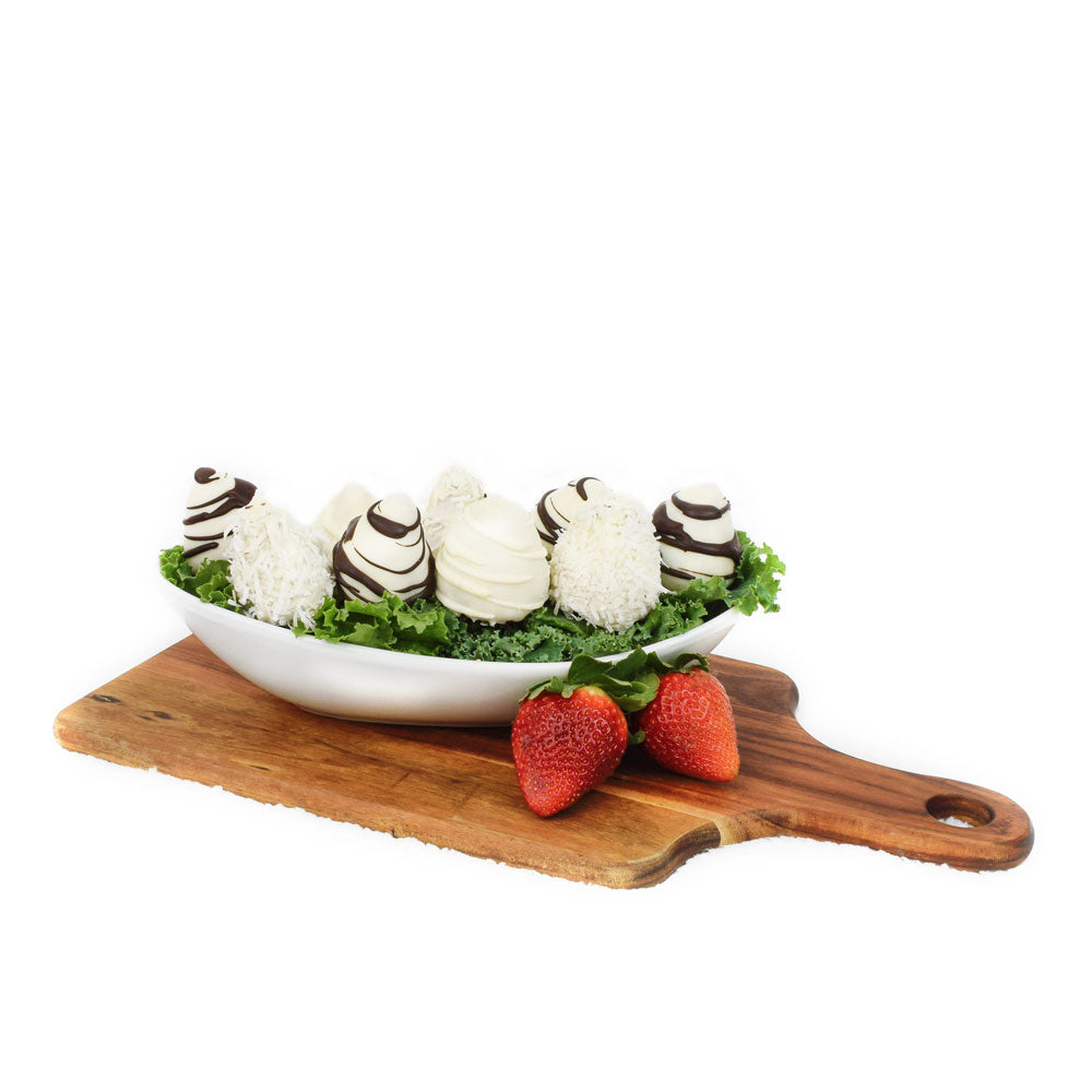 Chocolate dipped strawberries - Same Day Blooms Canada Delivery