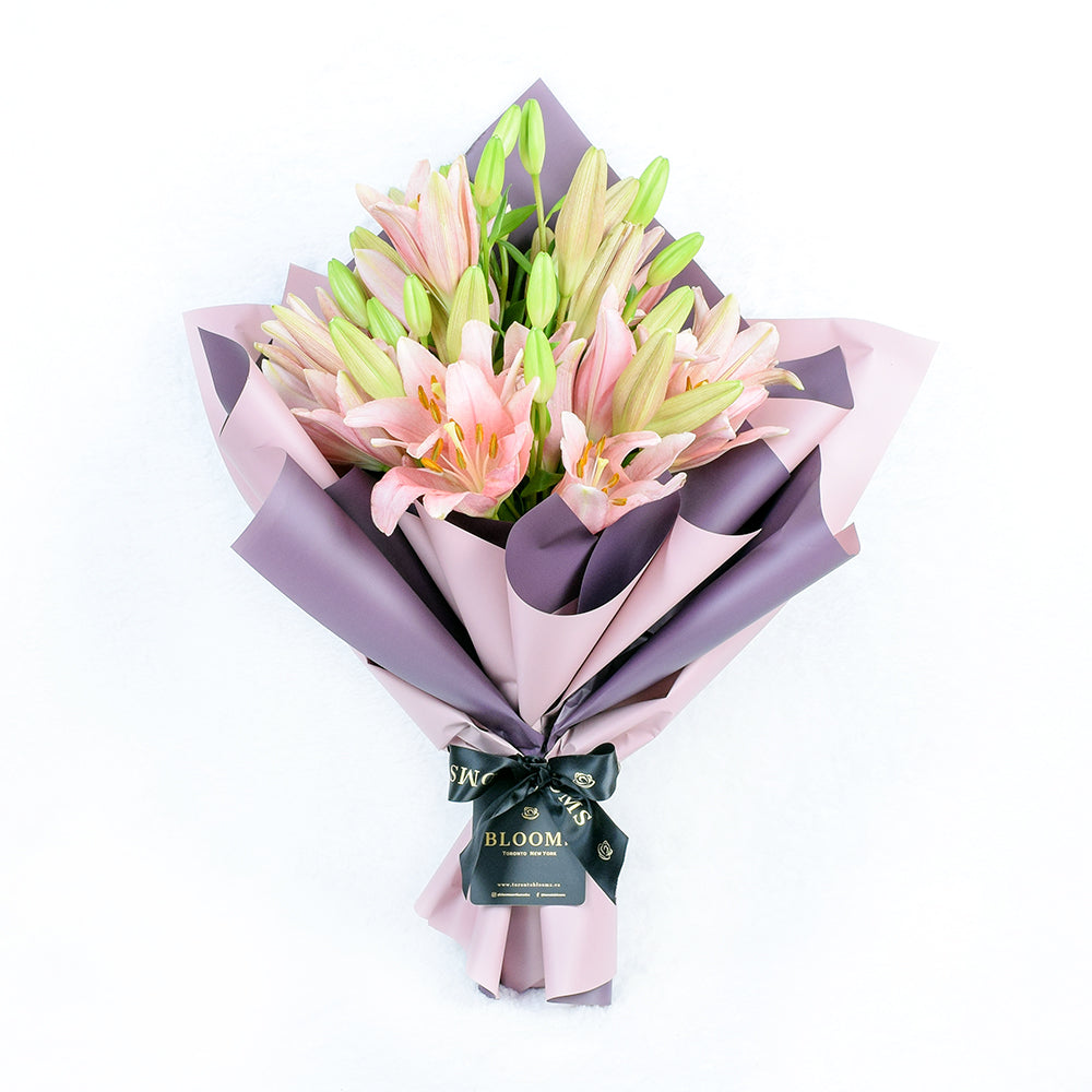 Canada Blooms Same Day Flower Delivery - Canada Blooms Flower Gifts - berry crush lily bouquet
