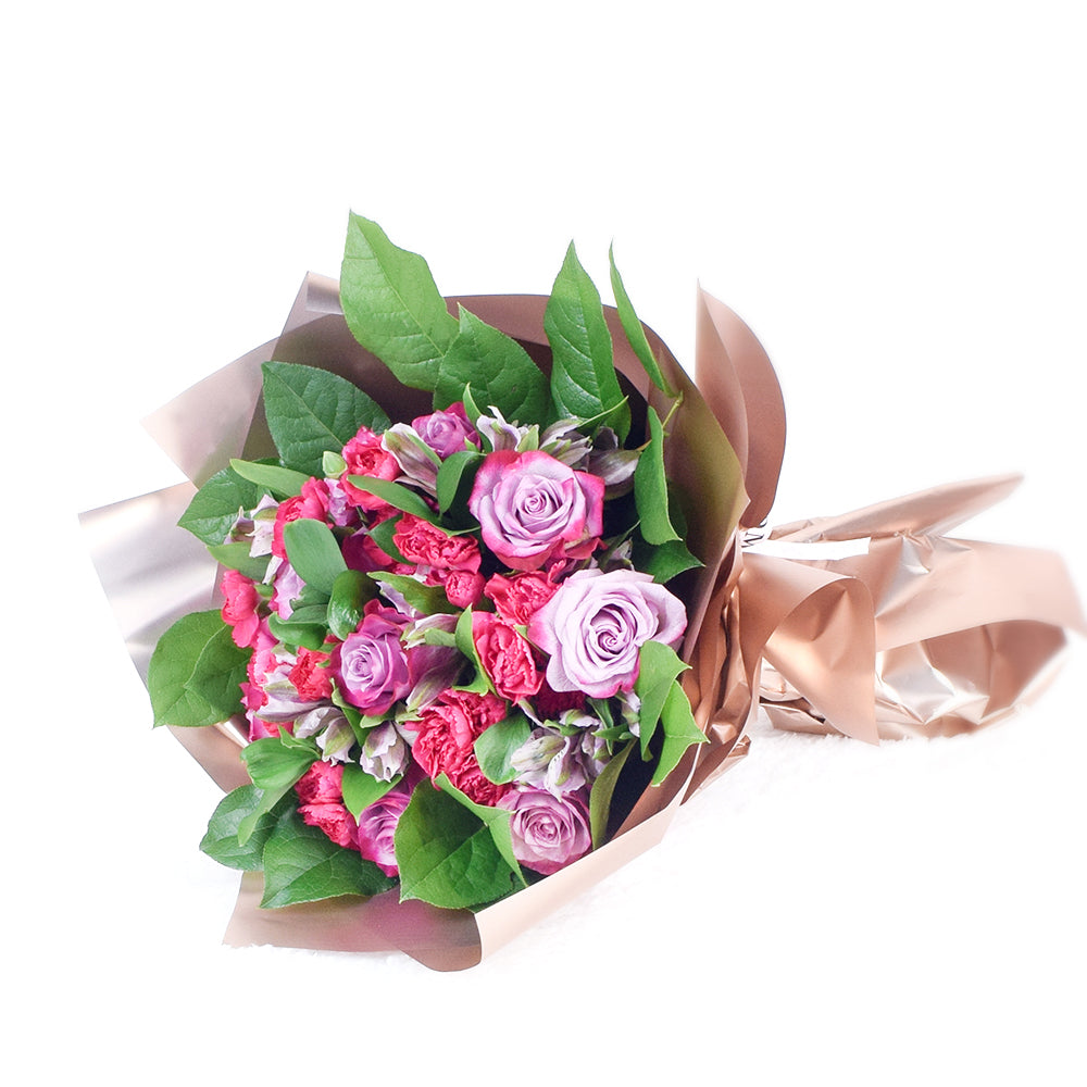 Enchanting Mixed Rose Bouquet – Canada Blooms - Canada Delivery