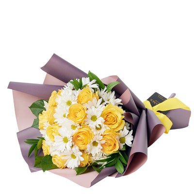 Floral Fantasy Daisy Bouquet - Floral Gift - Same Day Blooms Canada Delivery