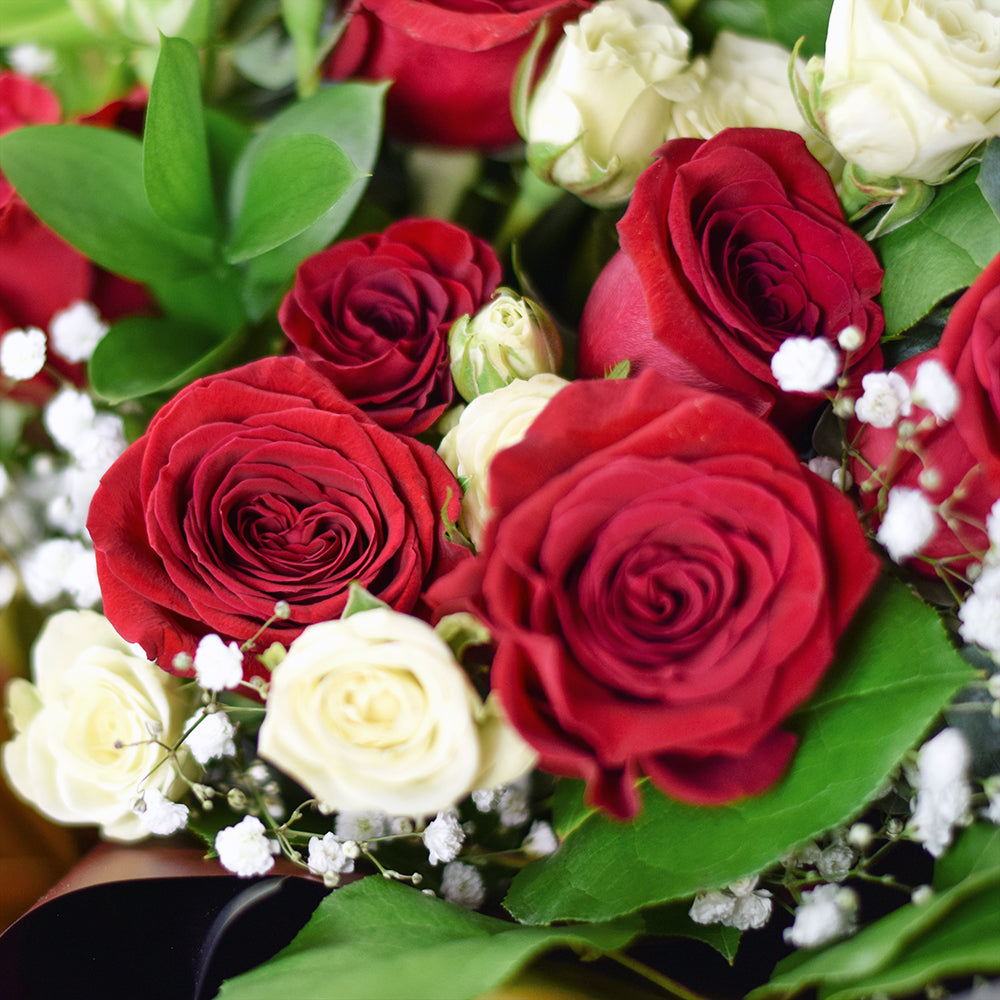 Rose Bouquet – Canada Blooms - Canada Delivery