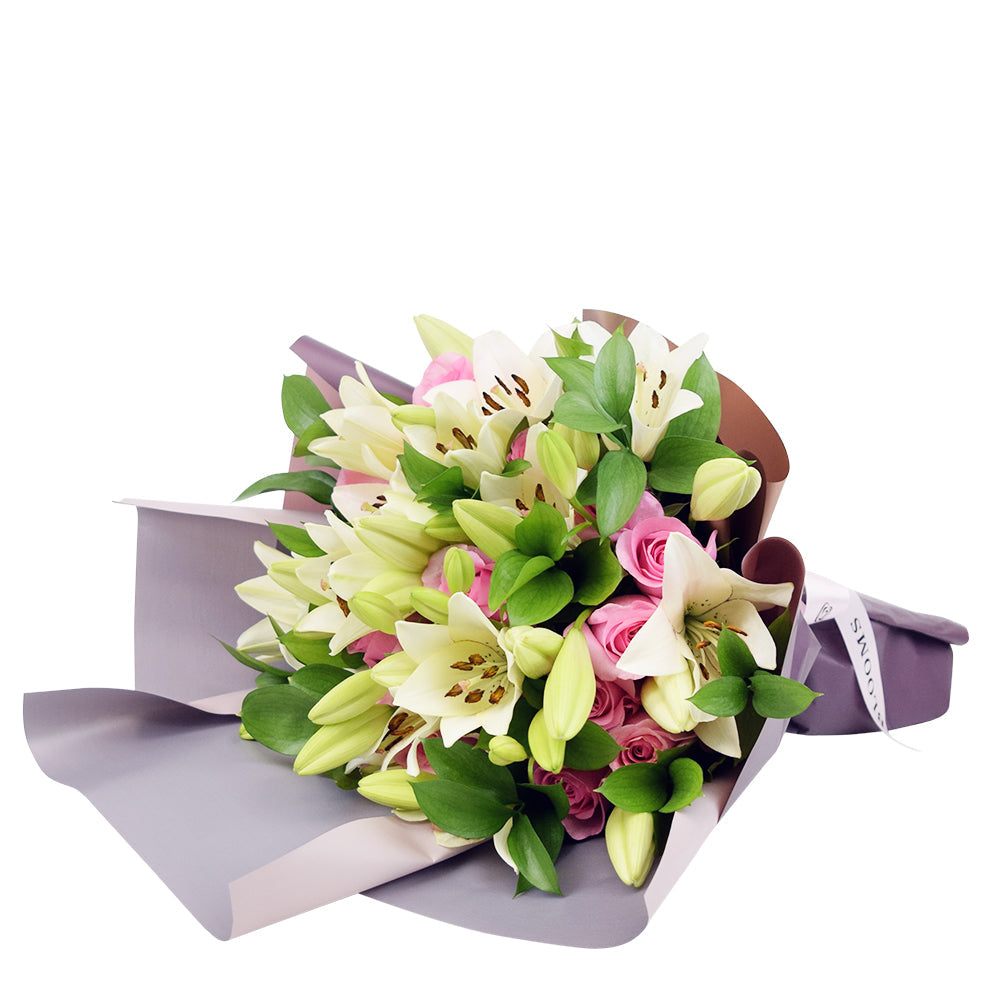 Kiss of Pink Rose & Lilies Bouquet - Flower Bouquet Gift - Same Day Blooms Canada Delivery