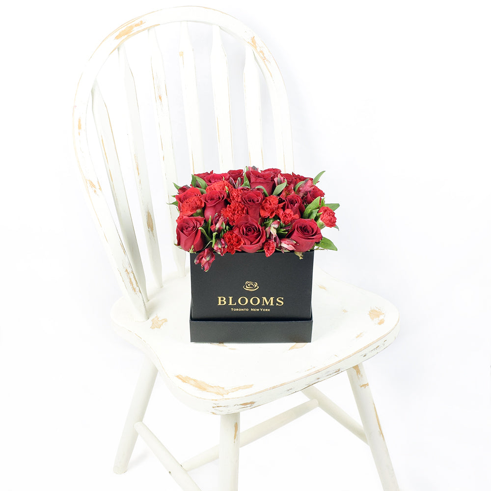 Red Radiance Hat Box – Canada Blooms - Canada Delivery