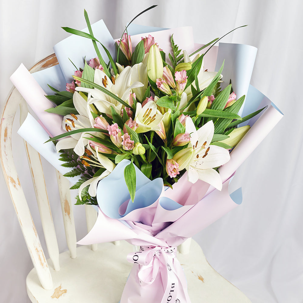 Summer Splash Lily Bouquet – Canada Blooms - Canada Delivery