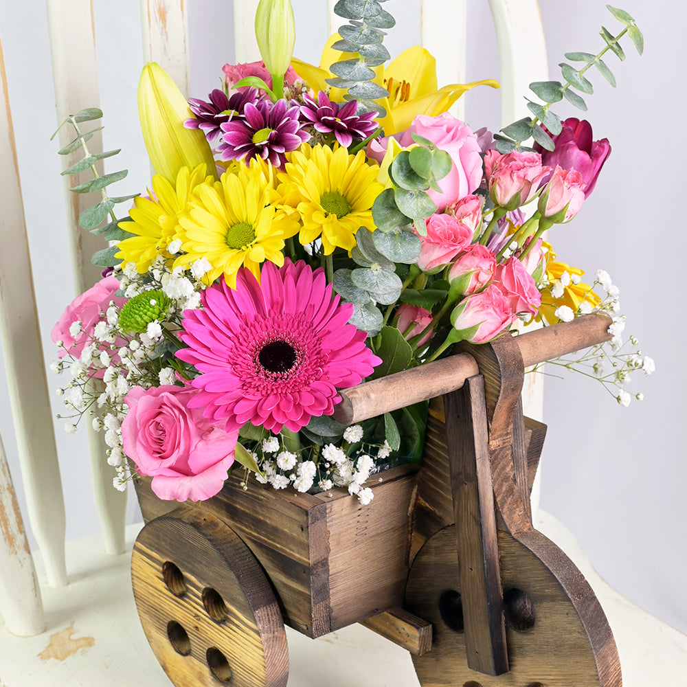 The Best Mother's Day Floral Gift - Wooden Planter Mix Floral Gift Basket – Canada Blooms - Canada Delivery