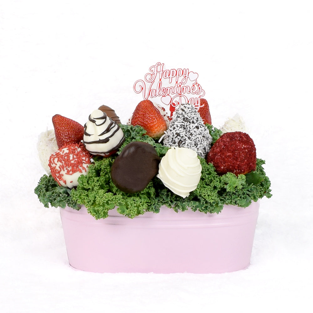 These delicious chocolate-covered strawberries are best enjoyed alongside champagne and flower gifts from our extensive selection. – Canada Blooms - Canada Delivery